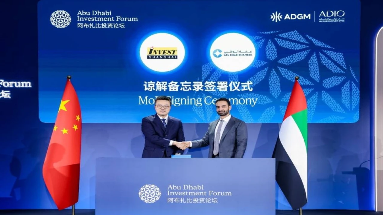 تعاون جديد بين غرفة أبوظبي وتنمية الاستثمار في شنغهاي